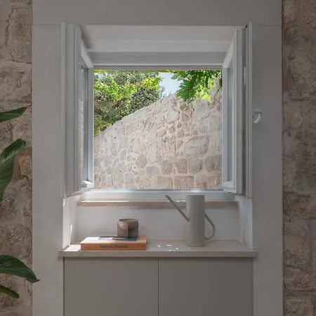 Alea Hvar Villa