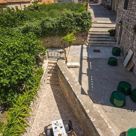 Alea Hvar